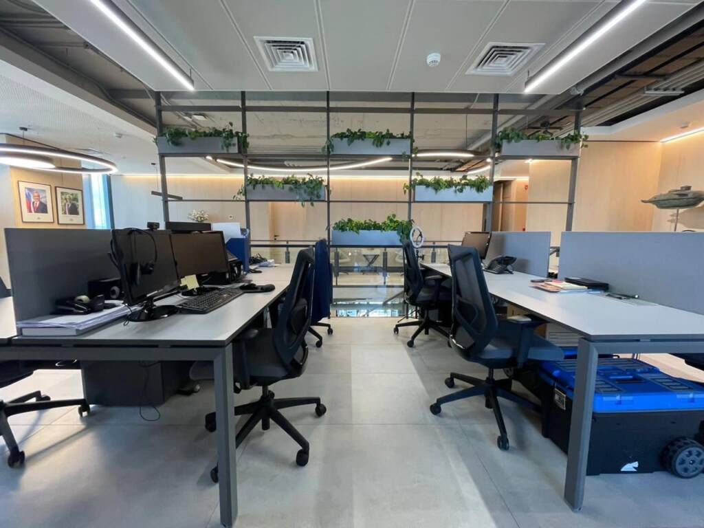 Proyecto Design and Build Oficinas ODISEA